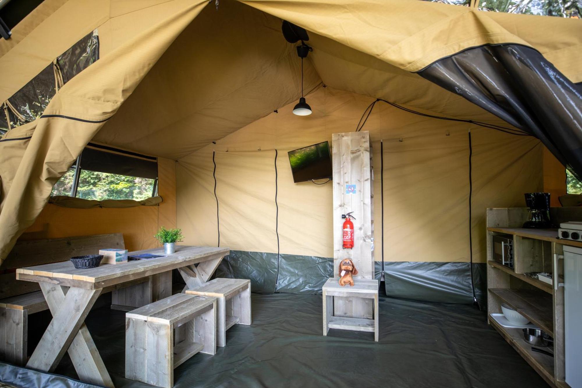 Camping Rcn Les Collines De Castellane Quarto foto