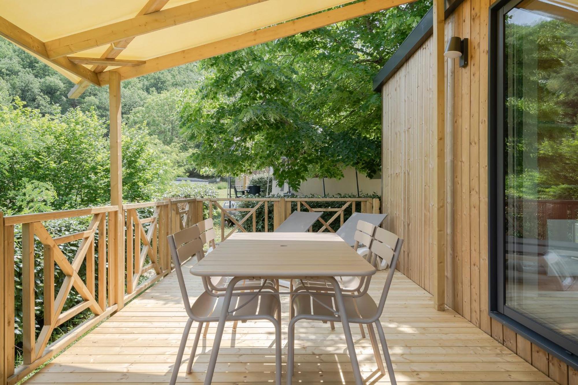 Camping Rcn Les Collines De Castellane Exterior foto