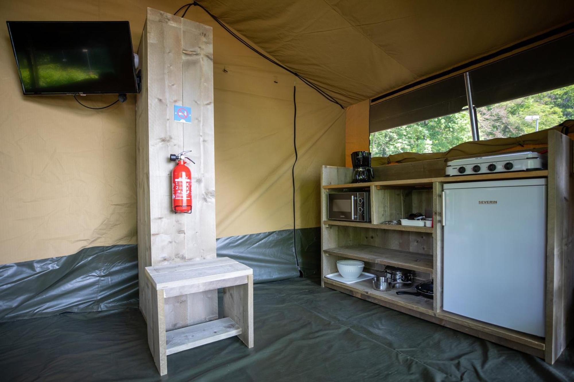 Camping Rcn Les Collines De Castellane Quarto foto